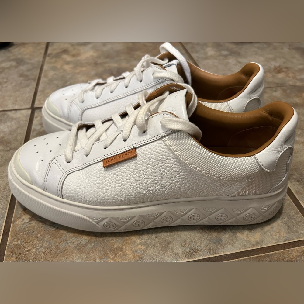 Tory Burch Ladybug Sneakers Sz 9.5, white